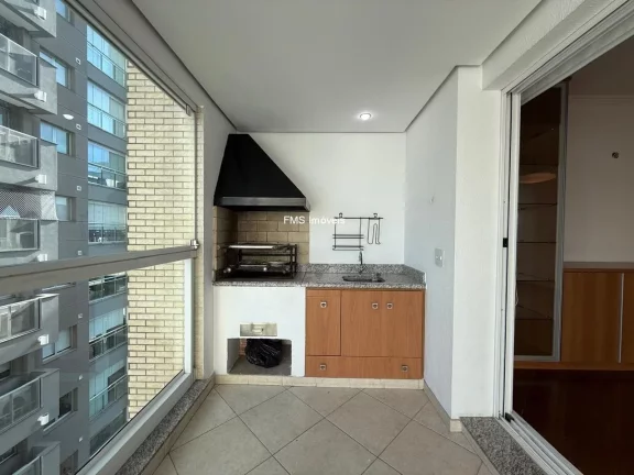 Imagem Apartamento no Campo Belo com 3 quartos, 3 suítes, 155m²