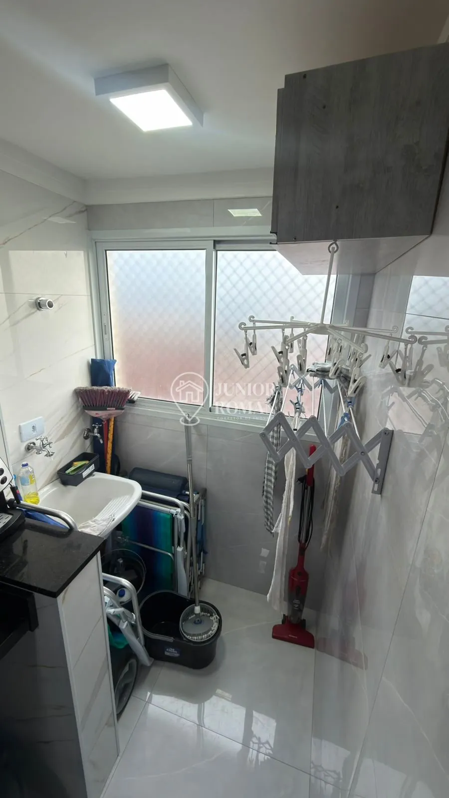Imagem APARTAMENTO PORTEIRA FECHADA A 500 METROS DA PRAIA - VILA TUPY