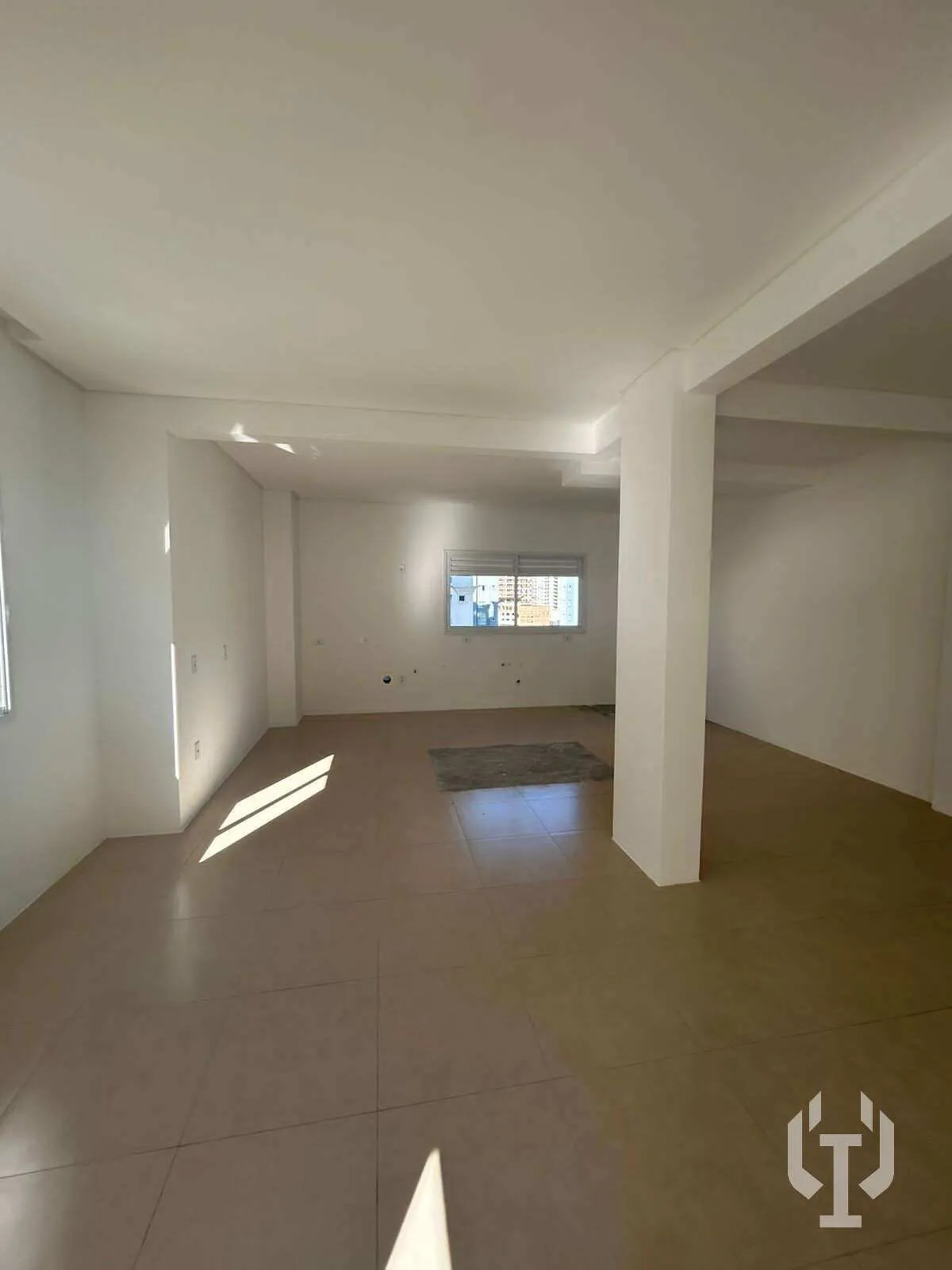 Imagem Apartamento à venda, no Norma Perfol, em Itapema, Centro, com 2 quartos, 220m2