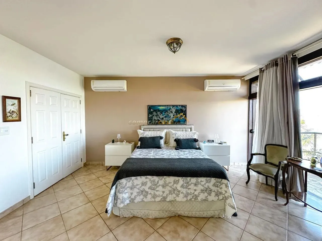 Imagem Casa para Venda em Cabo Frio / RJ no bairro Praia do Siqueira
