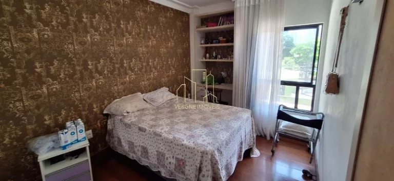 Imagem Bem localizado e ambientes amplos esse apartamento com quatro quartos a venda na pituba