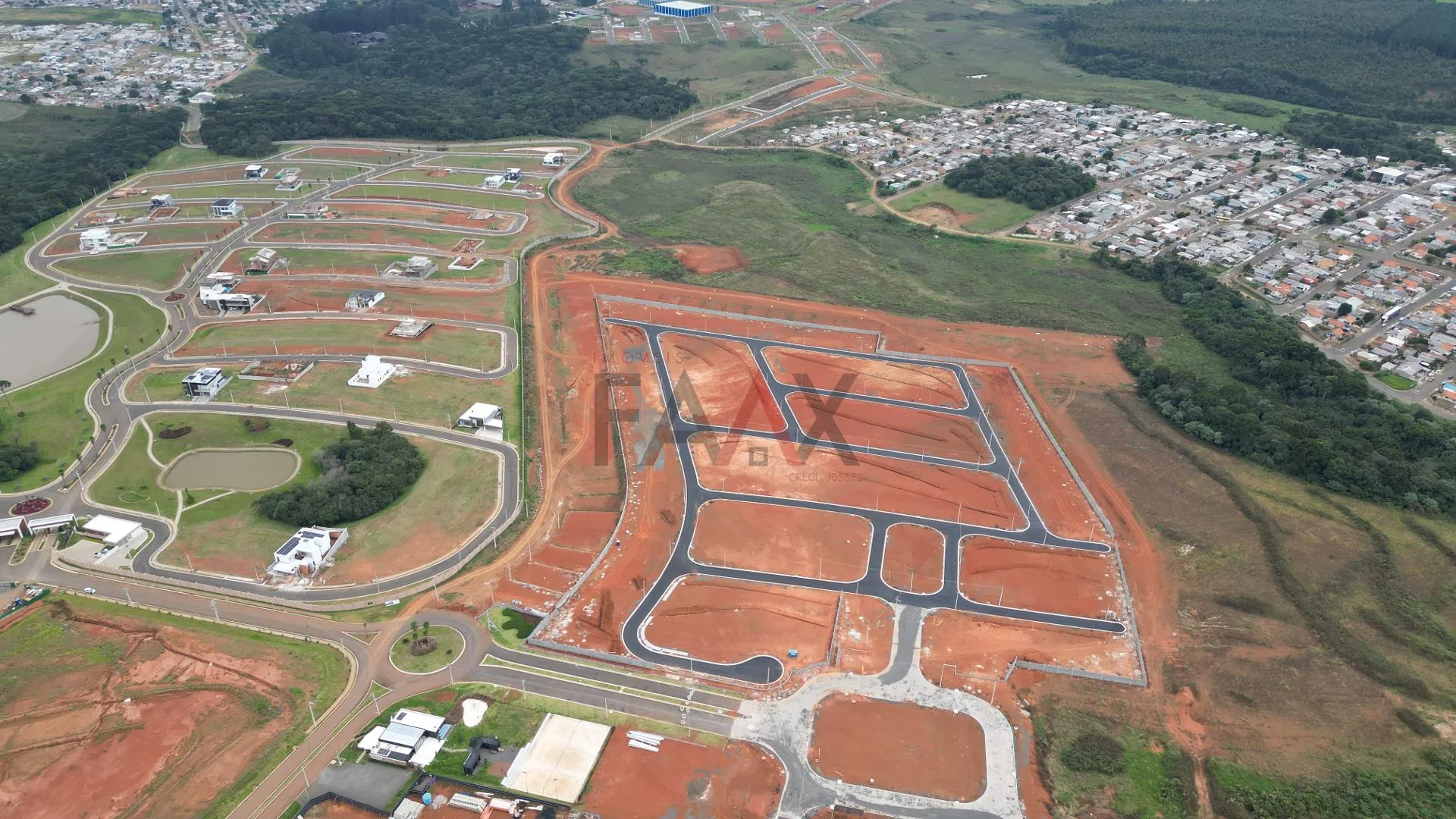 Imagem Terreno com 393,47m a Venda no Grand forest em Guarapuava - PR