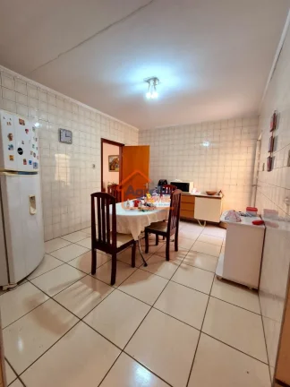 Imagem Casa à venda no bairro Vila Bianchi - Mogi Mirim/SP