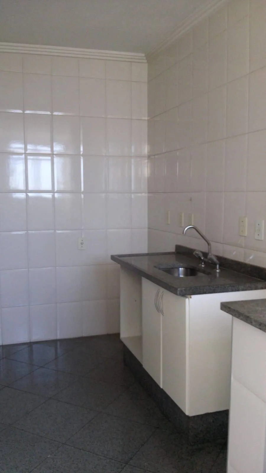 Imagem Apartamento com 3 quartos à venda no Jardim das Nações.