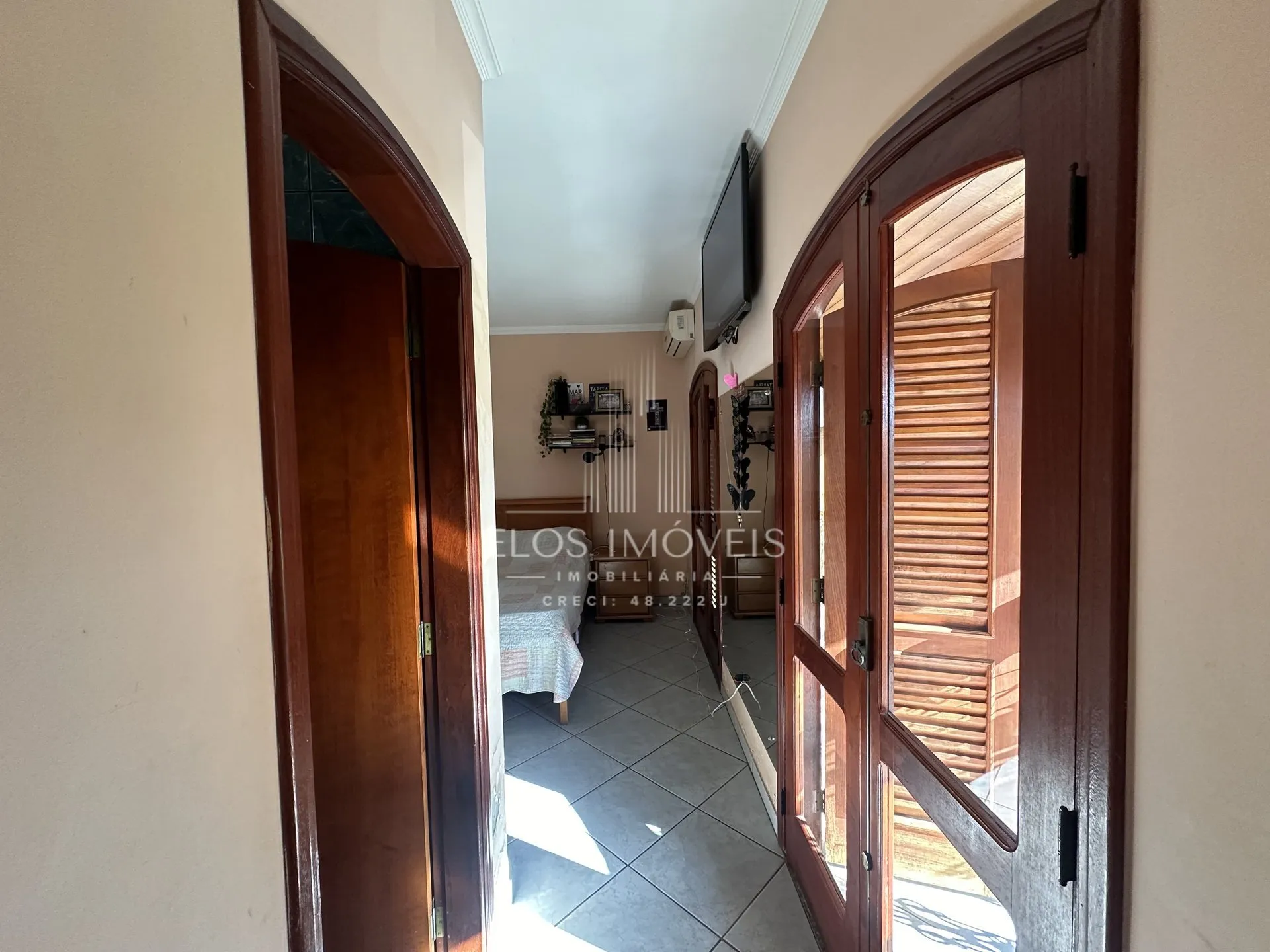 Imagem Sobrado de 3 quartos, 222m² no bairro Jardim das Palmeiras, em Limeira
