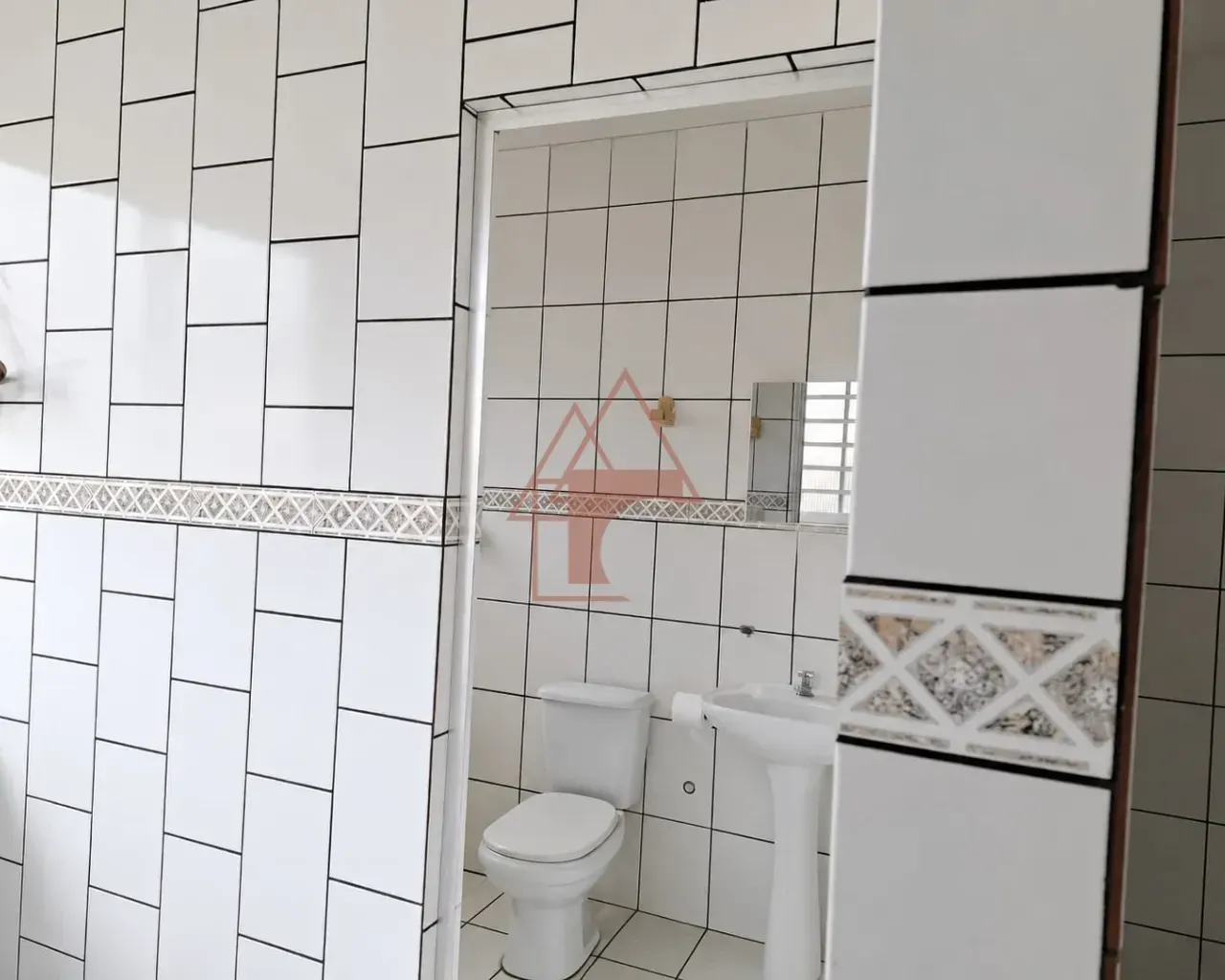 Imagem Casa com 3 Quartos à Venda, 320 m² em Vila Paulista - Cubatão
