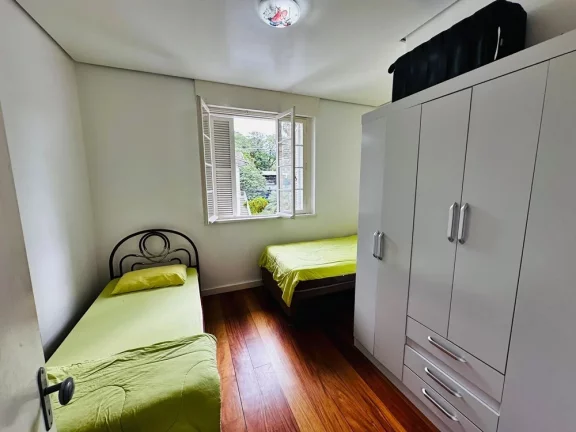 Imagem Casa para venda no bairro Floresta em Porto Alegre