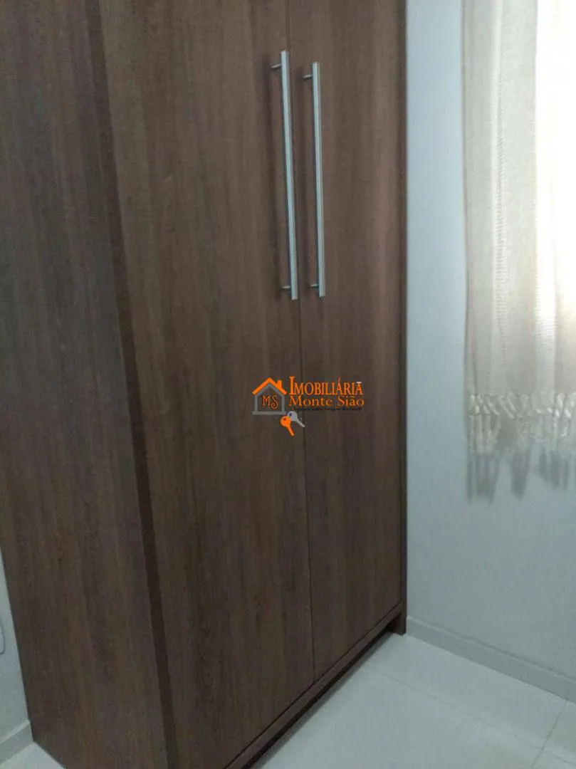 Imagem Apartamento com 2 dormitórios à venda, 54 m² por R$ 239.000,00 - Cidade Soberana - Guarulhos/SP
