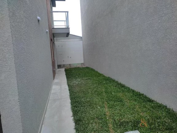 Imagem Sobrado para Venda em São José dos Pinhais, Afonso Pena, 3 dormitórios, 1 suíte, 3 banheiros, 2 vagas