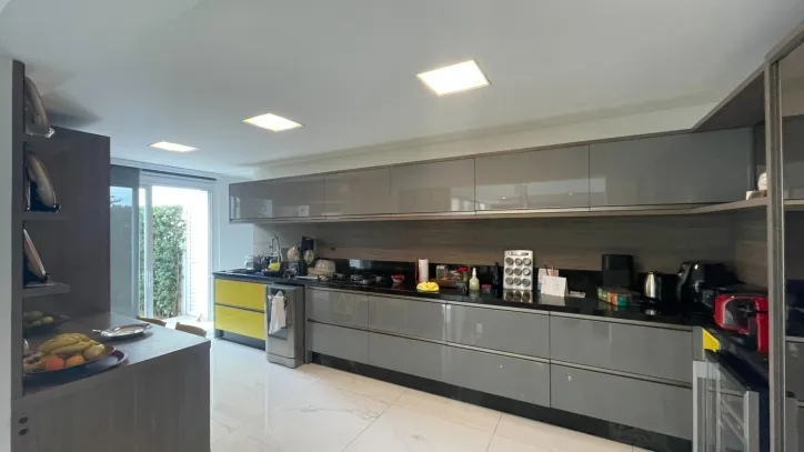 Imagem Apartamento Duplex com 4 dormitórios à venda, 240 m² - Canasvieiras - Florianópolis/SC