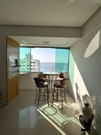 Imagem Apartamento com 3 dormitórios à venda, 118 m² por R$ 2.565.943,79 - Centro - Balneário Camboriú/SC