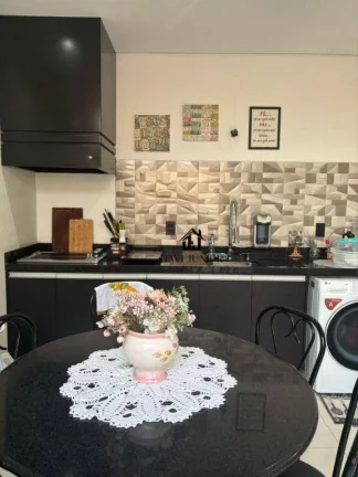 Imagem Casa com 3 dormitórios sendo 1 suite à venda, 94 m² por R$ 620.000 - Condomínio Horto Florestal Villagio - Sorocaba/SP
