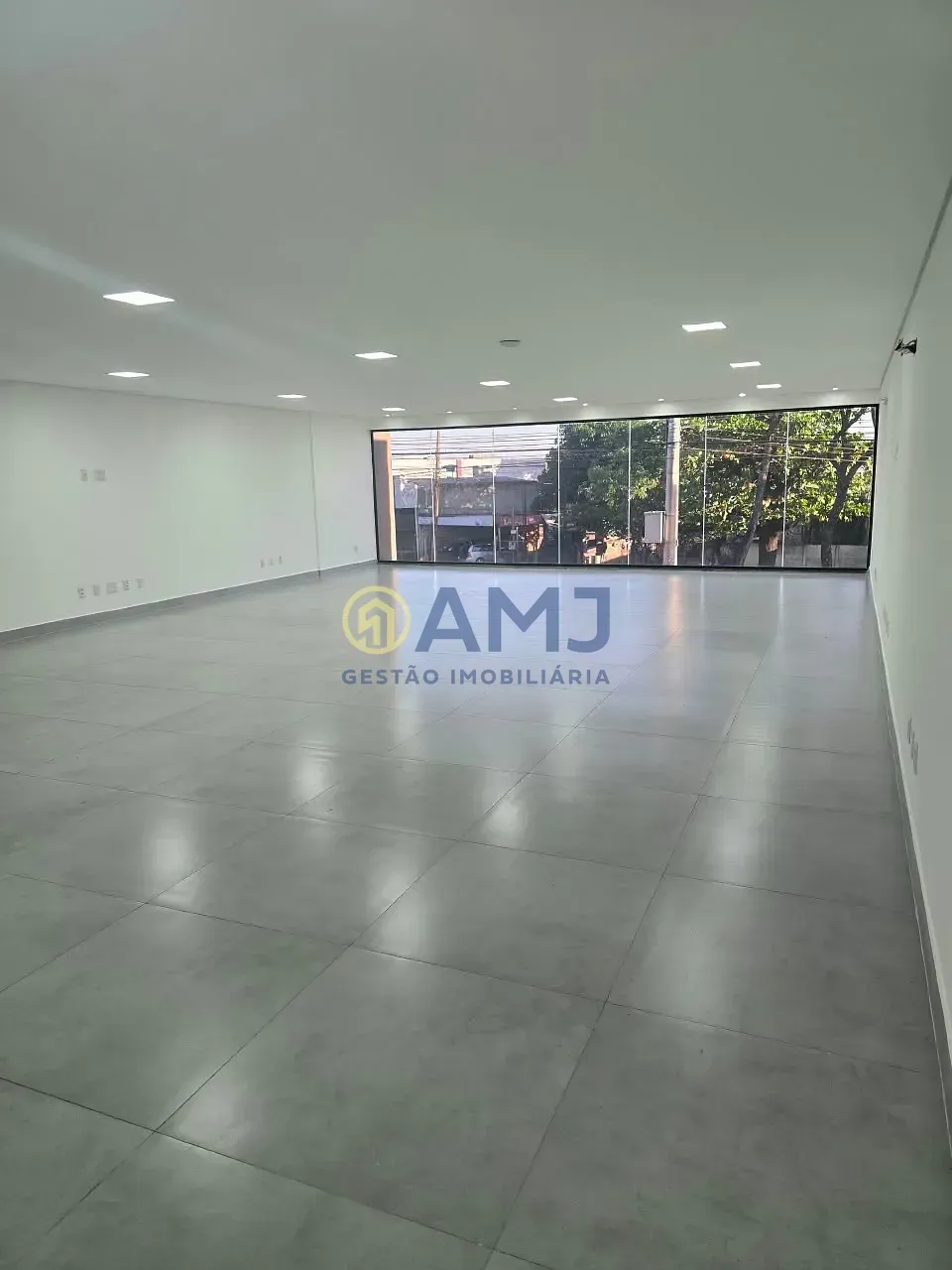 Imagem Sala Comercial para Locação - Galeria CICON | Jardim Atlântico