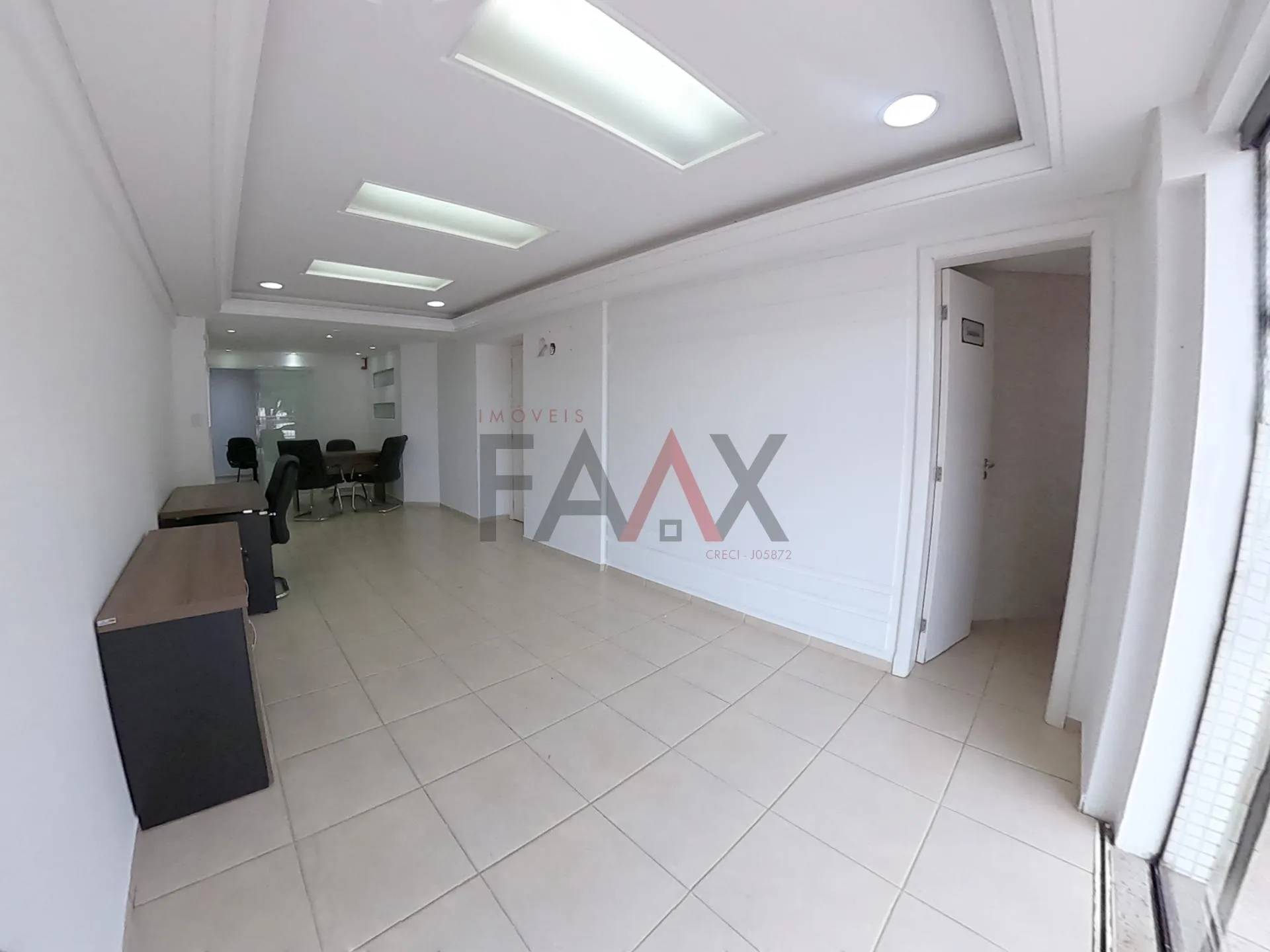Imagem Sala Comercial para locação, frente a Lagoa das Lagrimas com vista privilegiada