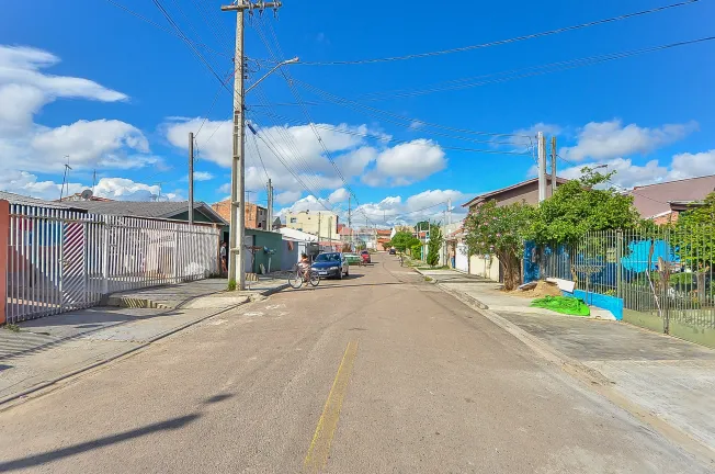 Casa com 2 Quartos à Venda, 68 m² em Ganchinho - Curitiba