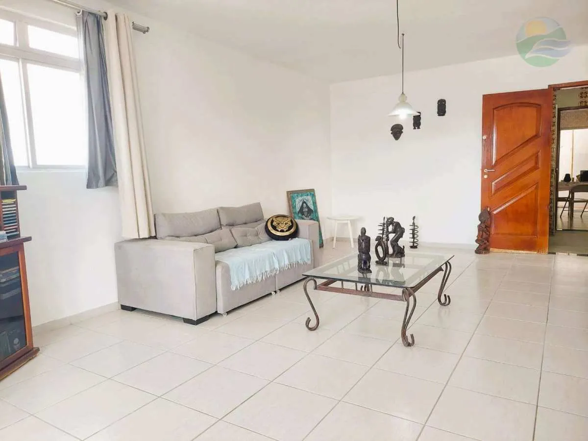 Imagem Apartamento de 4 quartos, a 150 metros do Shopping Guararapes, Ventilado, Piedade, Jaboatão dos Guararapes.