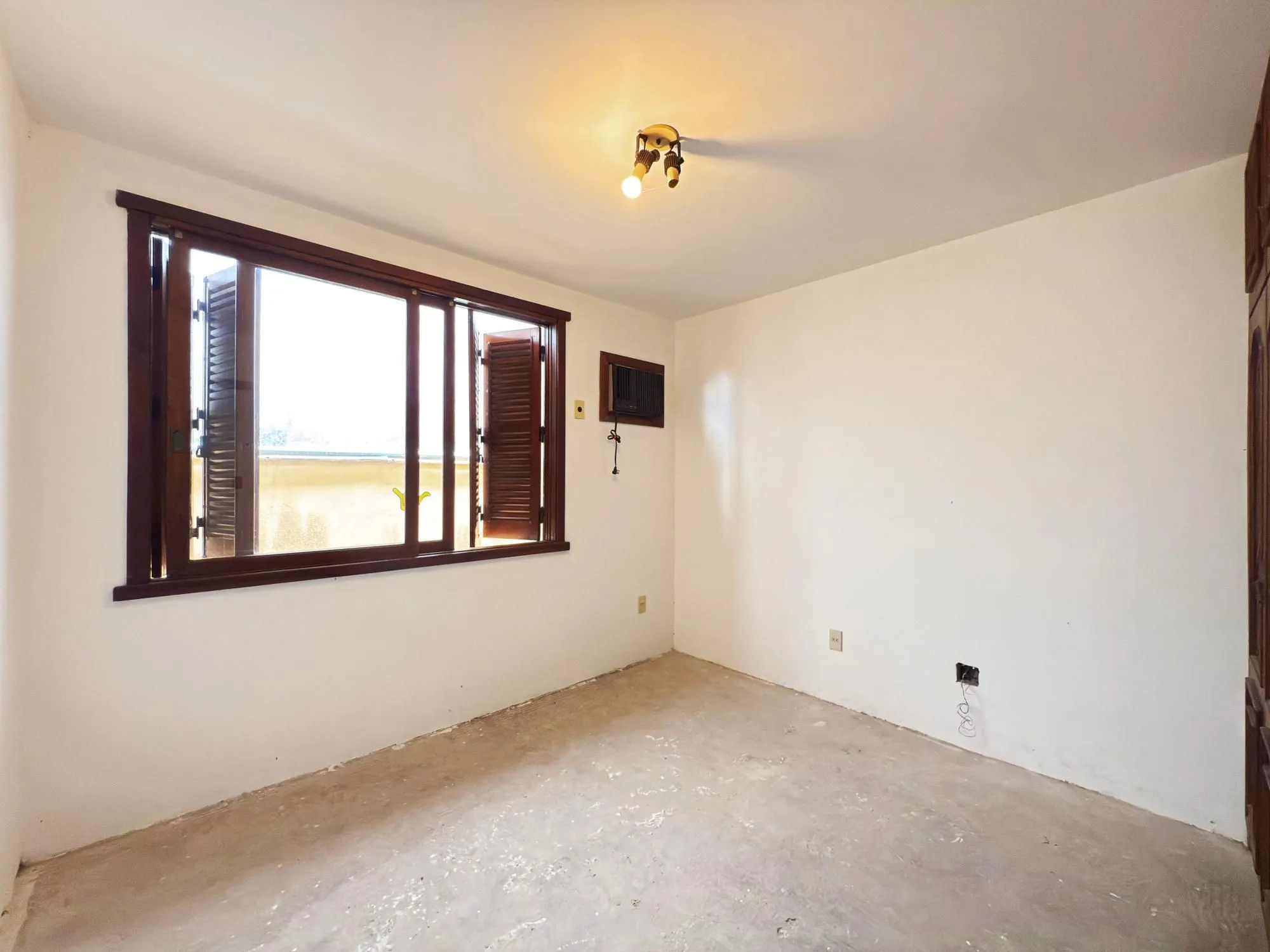 Imagem Casa Residencial de 3 Quartos e 1 Suíte no Jardim Isabel Poa/RS