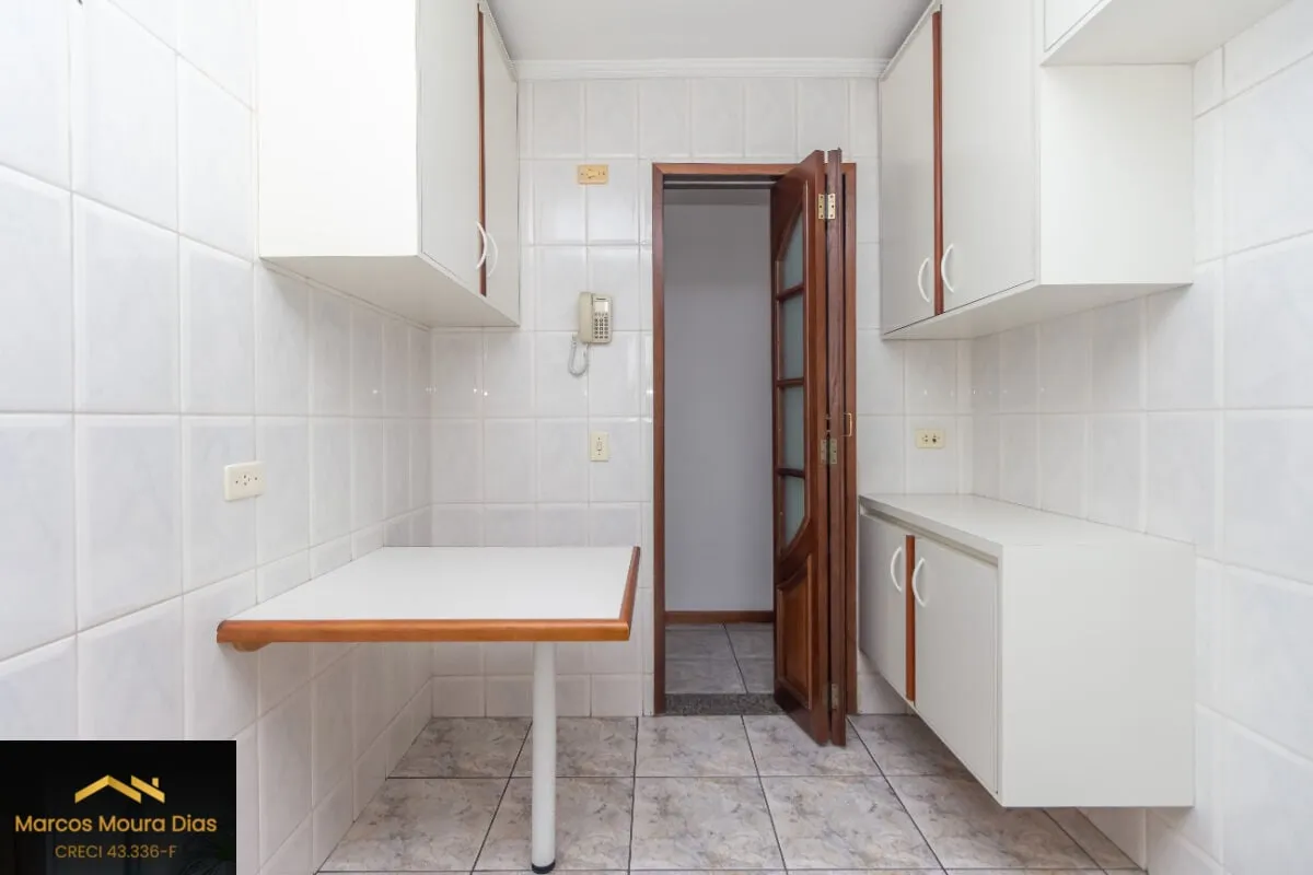 Imagem Apartamento em Pinheiros com 2 quartos, 60m², 1 Vaga de Garagem. Andar alto