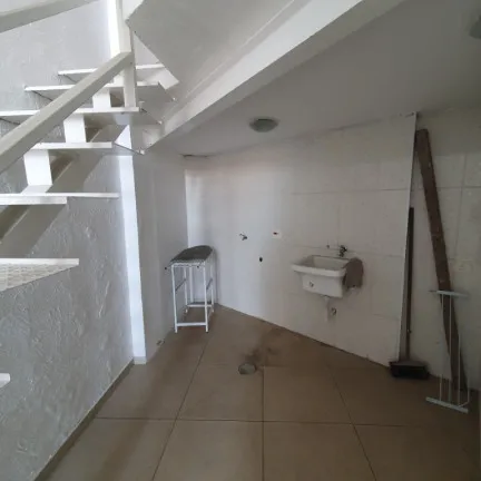 Imagem Sobrado com 3 Quartos à Venda, 191 m² em Freguesia do Ó - São Paulo