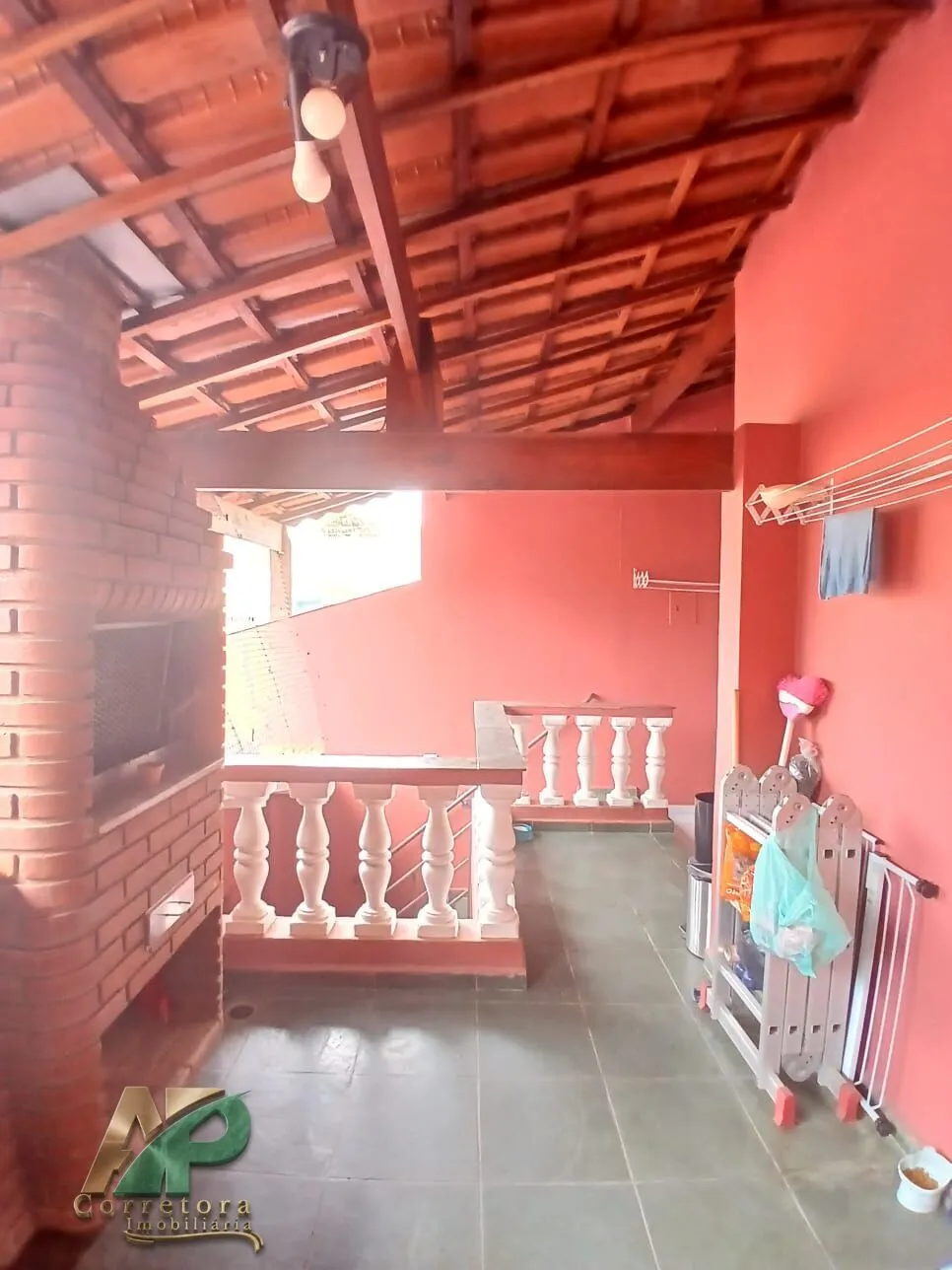 Imagem Oportunidade na Vila Rica SP: Casa Ampla com 4 Dorms (2 Suítes) por R$ 590 Mil!