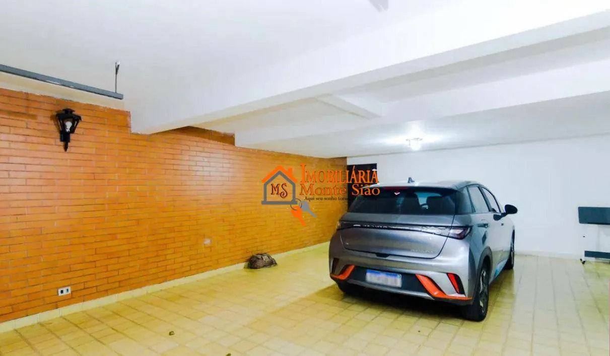 Imagem Sobrado com 6 dormitórios à venda, 245 m² por R$ 1.200.000 - Vila Galvão - Guarulhos/SP