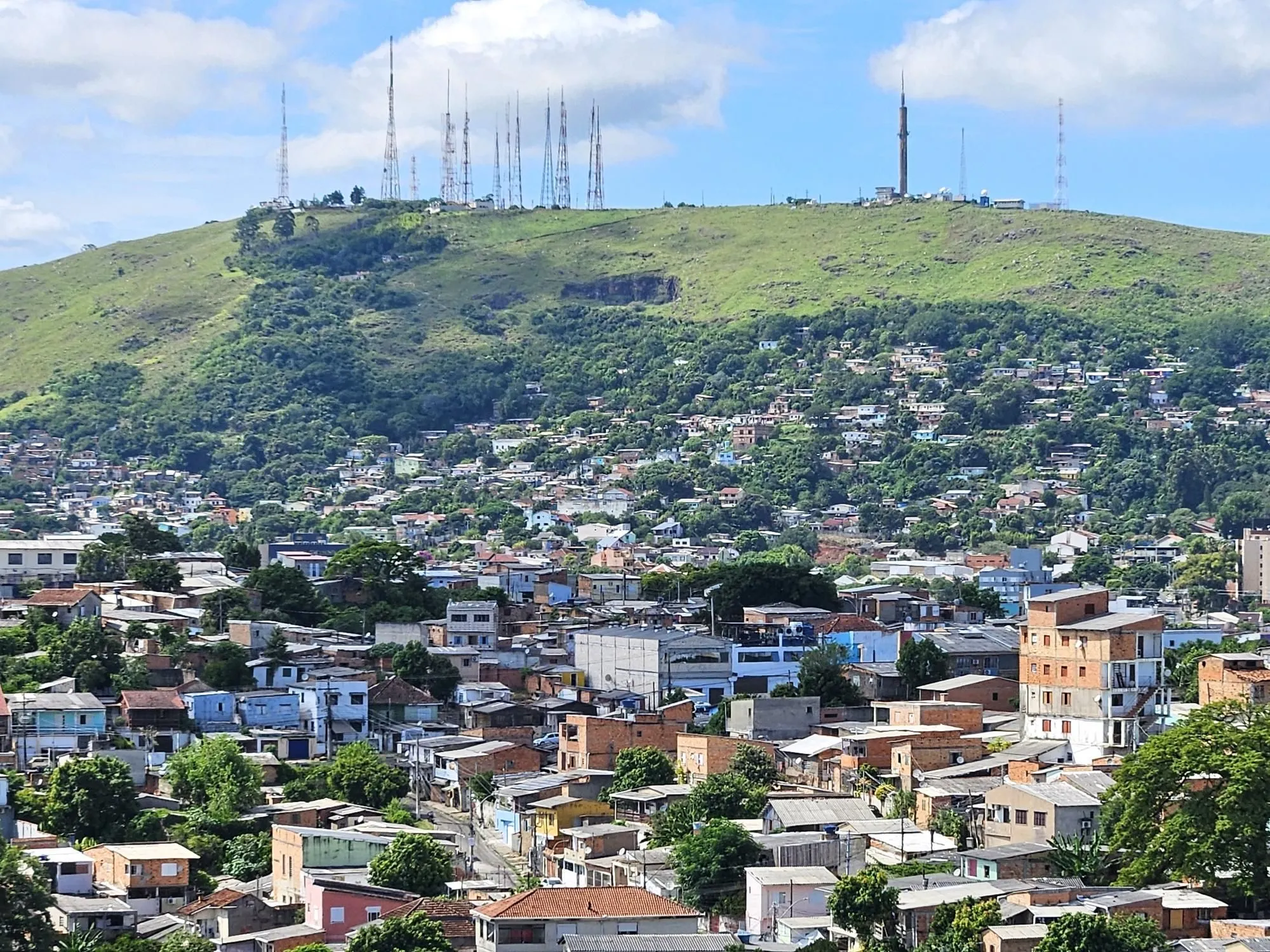 Imagem APARTAMENTO MOBILIADO | ÚLTIMO ANDAR