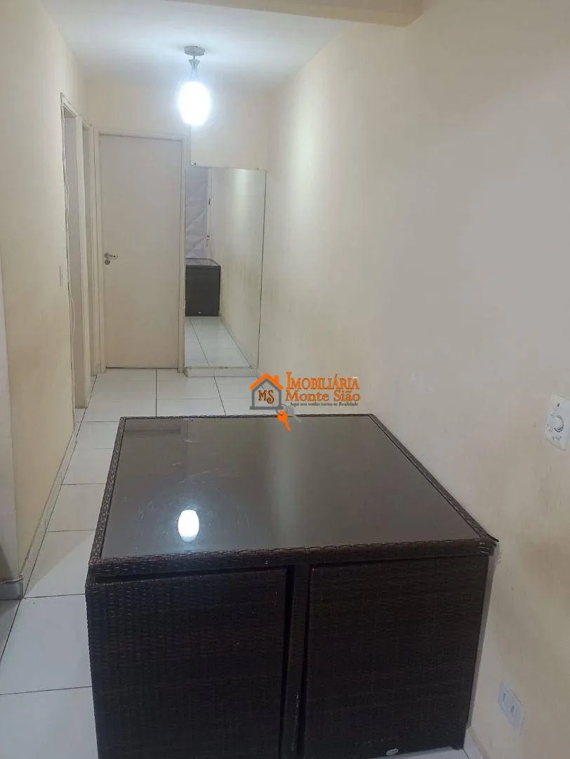 Imagem Apartamento com 2 dormitórios à venda, 47 m² por R$ 260.000,00 - Água Chata - Guarulhos/SP