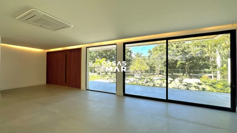 Imagem Luxuosa mansão na Barra da Tijúca, Rio de Janeiro - RJ: 6 suítes, 3 salas, 10 banheiros, 5 vagas de garagem, 1.020m².