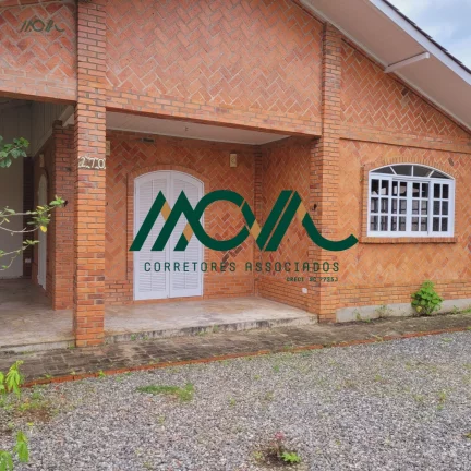 Imagem Casa à Venda em Itapoá - 3 Quartos, 100m da Praia, Oportunidade Imperdível!