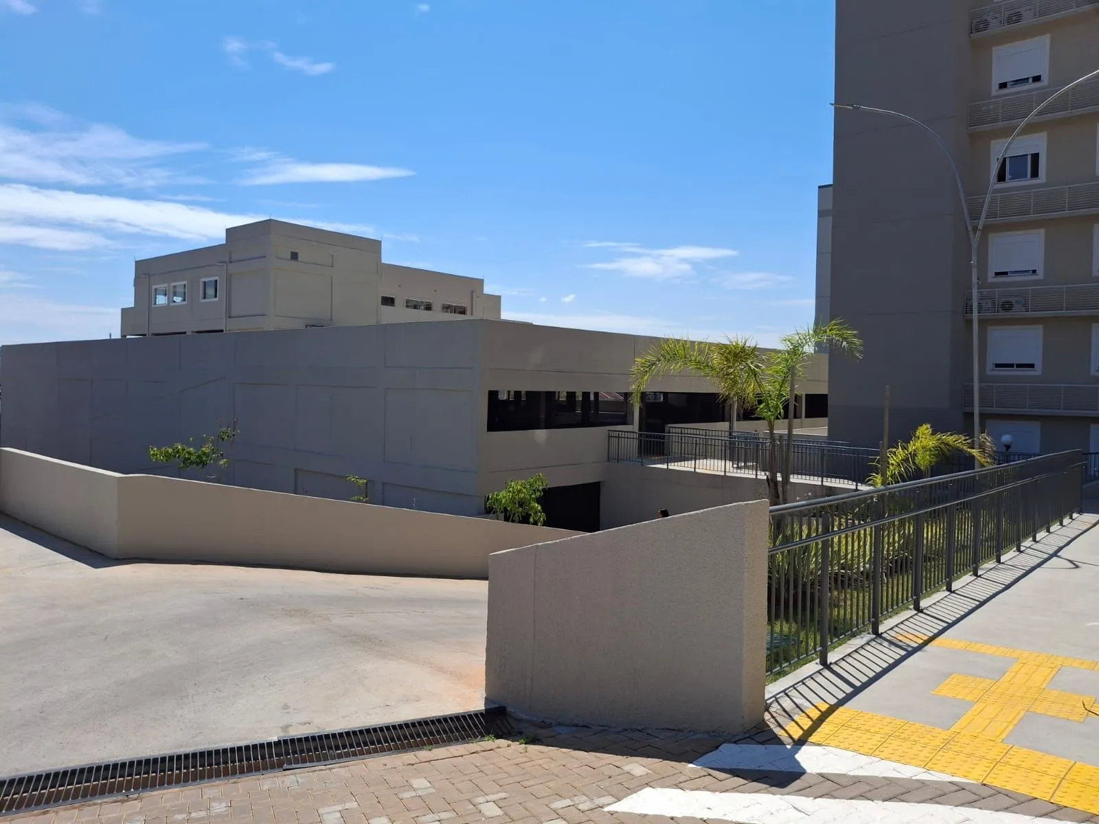 Imagem Apartamento de 2 dormitórios com 1 vaga de garagem , nunca habitado !
