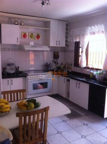 Foto do imóvel Sobrado com 3 dormitórios, 185 m² - venda por R$ 700.000,00 ou aluguel por R$ 4.308,00/mês - Parque Continental II - Guarulhos/SP