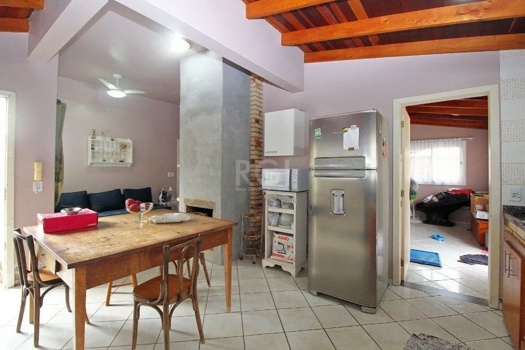 Imagem Casa para Venda - 264m², 3 dormitórios, 2 vagas - Santa Tereza
