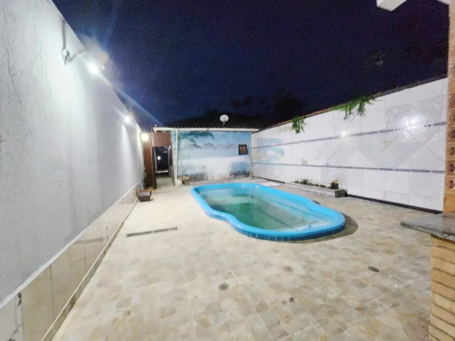 Imagem ALUGA EXCELENTE CASA HÁ 800 METROS DA PRAIAPISCINA EM MAITINGA - BERTIOGA - SP