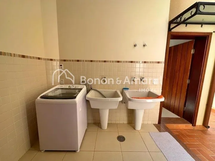Imagem Casa de Condomínio com 274 m² e 4 Quartos, em Sousas - Campinas/SP