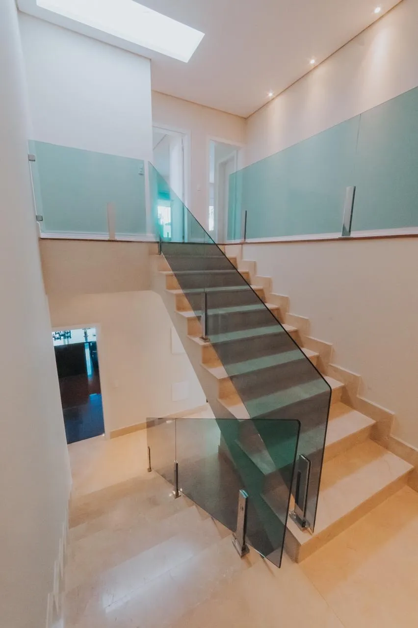 Imagem Casa em condomínio à venda no Alphaville 11 com 4 suítes.