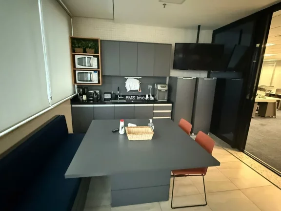 Imagem Aluguel de Conjunto mobiliado na Barra Funda, São Paulo-SP: 4 Banheiros, 8 Vagas, 323m² de Área