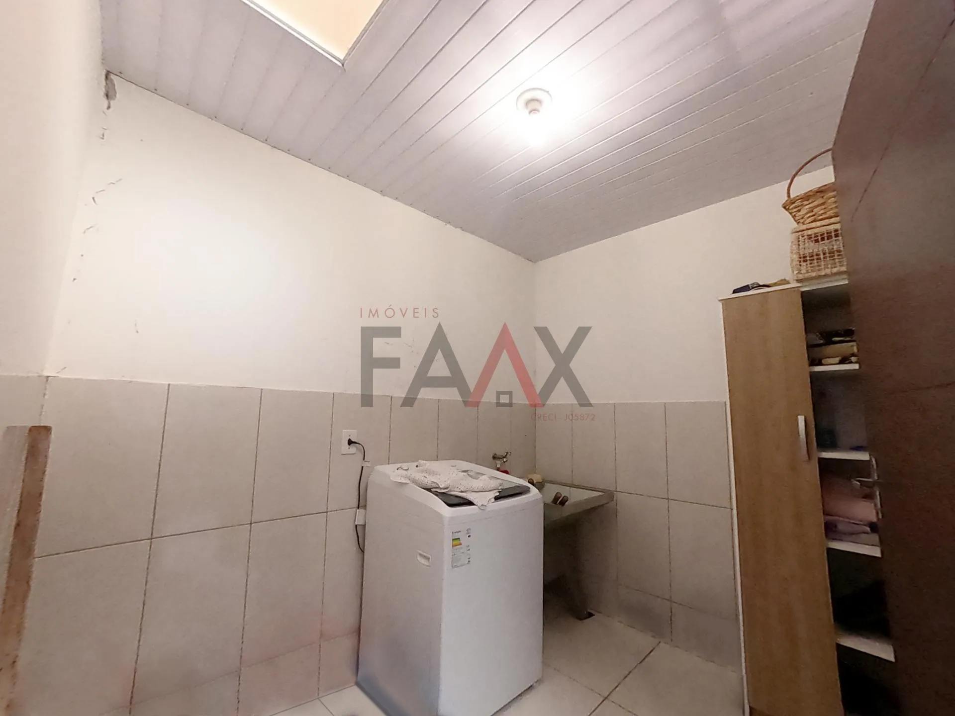 Imagem Casa a venda no Bairro Boqueirão Contendo 01 Cozinha 01Sala de Tv 01 Sala de