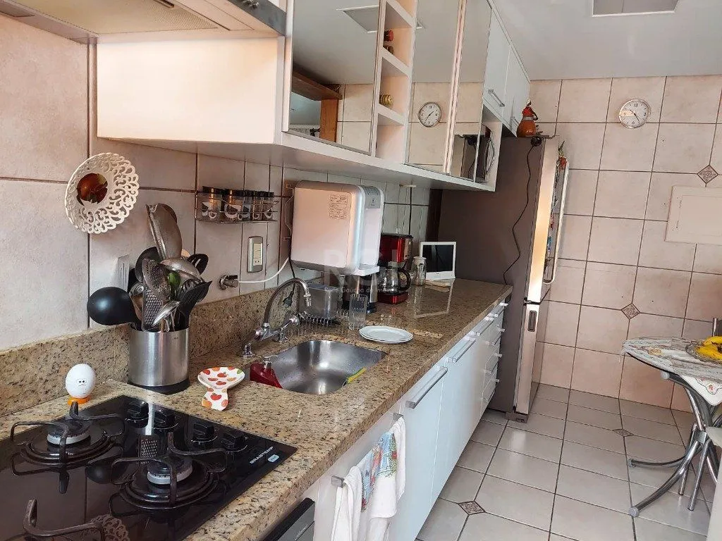 Imagem Casa Condominio para Venda - 234m², 3 dormitórios, sendo 1 suites, 2 vagas