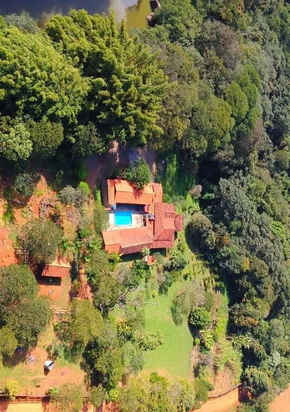 Foto do imóvel Vendo um ótimo sítio em Jeceaba/MG com 3 hectares de terra (30.000 m²)