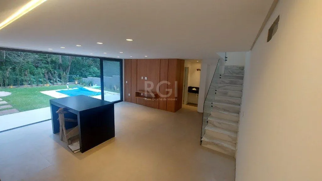 Imagem Casa Condominio para Venda - 330m², 3 dormitórios, sendo 3 suites, 2 vagas - Querência