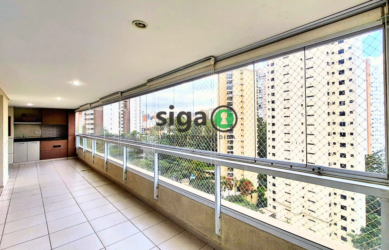 Imagem Apartamento de 211m2, 4 quartos e 3 vagas à venda no Panamby.