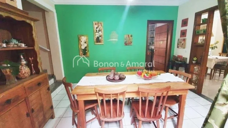 Imagem Casa para venda no bairro Jardim Conceição em Campinas.
Casa térrea com 3 quartos, sendo 1 suíte...