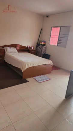 Imagem Casa 220m² - 3 Dorm - 2 Suítes - 2 Vagas.