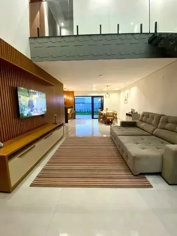 Imagem Casa de Luxo no Condomínio Jardim Europa - Viva o Sonho da Elegância e Conforto