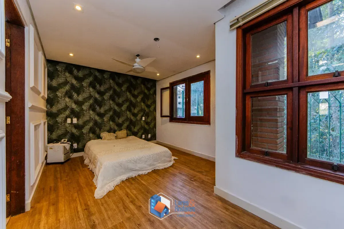 Imagem Casa em condomínio para venda e locação em Tremembé com 4 quartos, sendo 4 suítes, 557m²