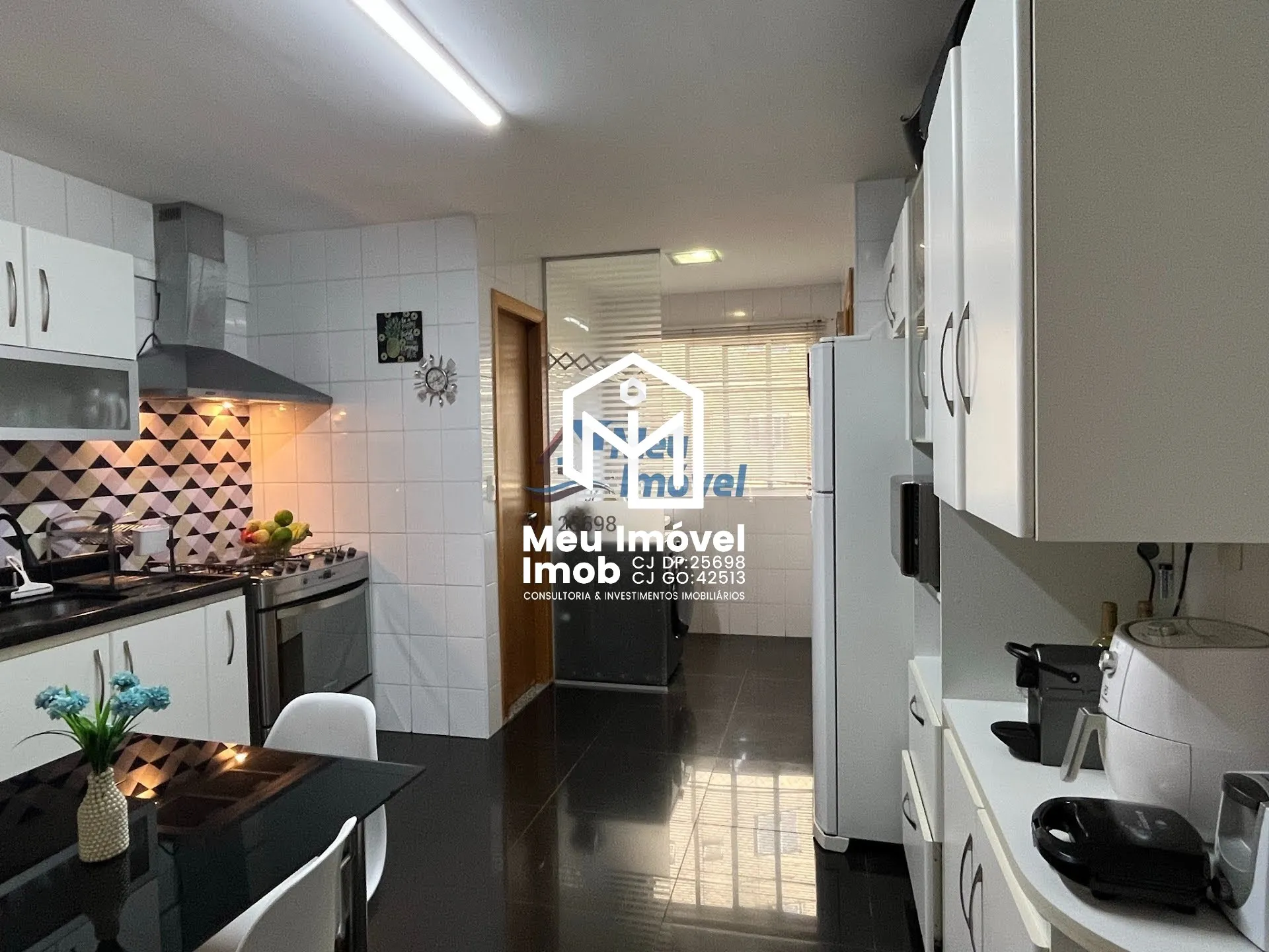 Imagem Apartamento 3 Quartos 1 Suíte 1 Vaga 106m² Armários AC FGTS