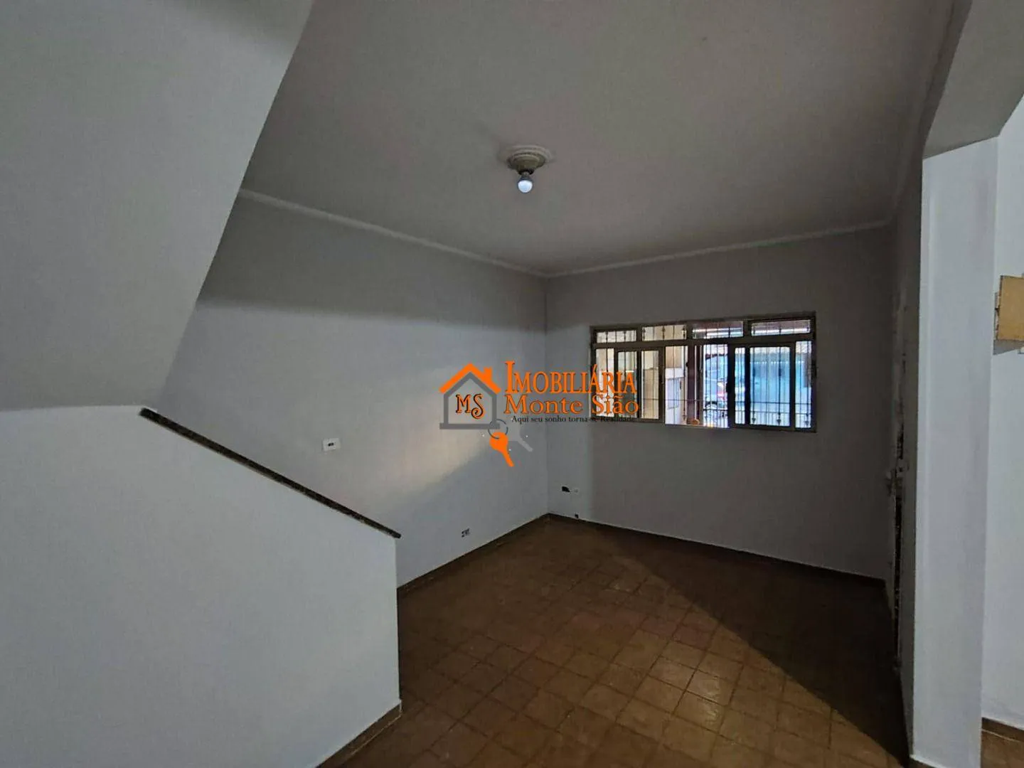 Imagem Sobrado com 3 dormitórios à venda, 128 m² por R$ 530.000,00 - Jardim Divinolândia - Guarulhos/SP