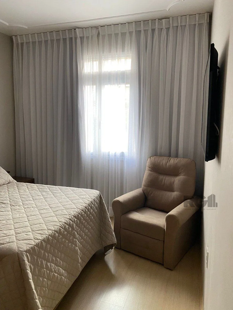 Imagem Apartamento 3 dormitórios à venda São João Porto Alegre/RS