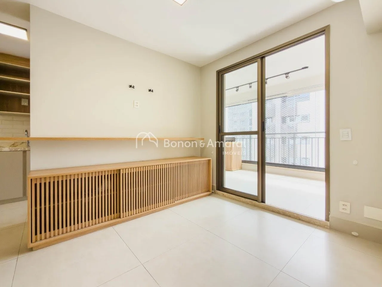Imagem Apartamento 3 dormitórios, novo, andar alto - Vila Barão de Itapura Campinas S.P.