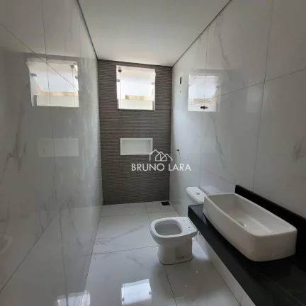 Imagem Casa em Betim, MG, no bairro Filadélfia